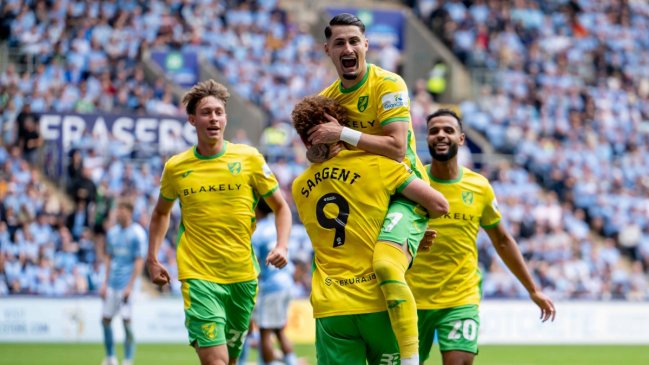 Marcelino se luce en el victoria del Norwich en la Championship previo a integrarse a La Roja