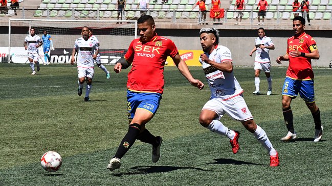 Debut triunfal de Sierra: Unión Española le ganó en la agonía a Copiapó