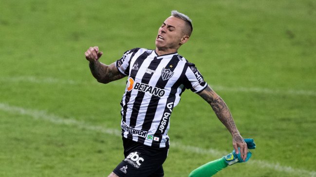 Eduardo Vargas corre un riesgo para los cuartos de final de Copa Libertadores