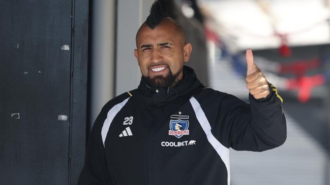 Arturo Vidal dio a conocer el estado de las negociaciones para su renovación en Colo Colo