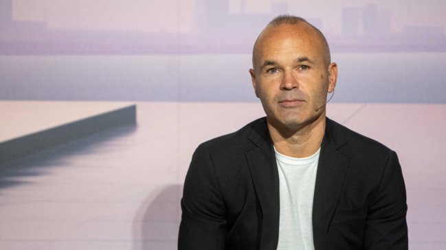 Hasta que llegó el día: Andrés Iniesta hizo oficial su retiro del fútbol profesional