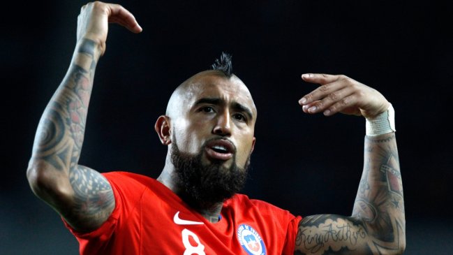 Arturo Vidal volvió a demostrar su rabia por no estar en La Roja y desafió a sus críticos