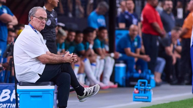 Marcelo Bielsa se va quedando solo: presidente de la federación uruguaya se cuadra con los dichos de Luis Suárez