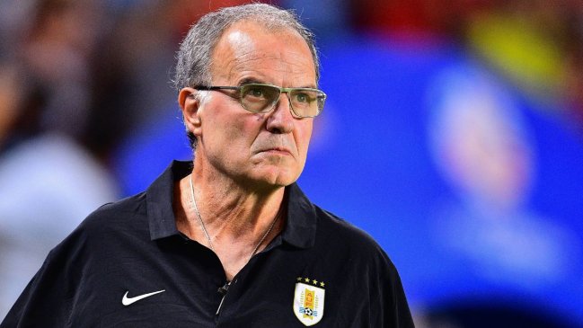 Marcelo Bielsa defendió a Suárez en su peor momento con Uruguay