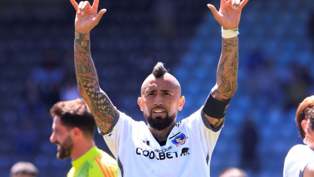 Arturo Vidal en éxtasis luego de un nuevo triunfo que ilusiona a Colo Colo con el título