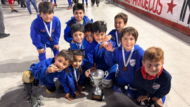 Equipo infantil de hockey patín representará a Chile en Argentina