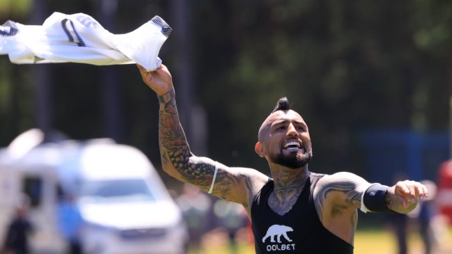 Arturo Vidal publicó una nueva arenga en la previa del duelo de Colo Colo: "Tomar el primer lugar es un deber"