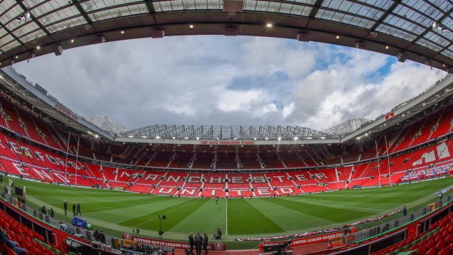 Hinchas del Manchester United votaron por un nuevo Old Trafford o una remodelación