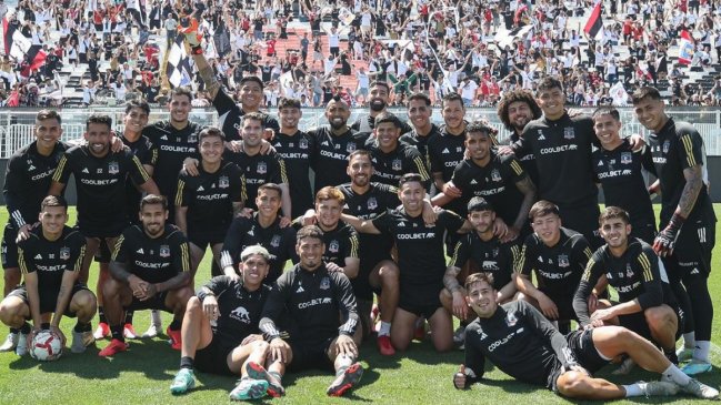 Colo Colo recibió masivo apoyo de sus hinchas en la previa de su viaje a Copiapó