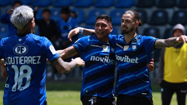 Huachipato vence a Ñublense con polémica del VAR en el último partido del Campeonato Nacional