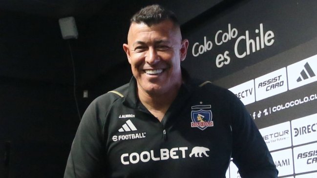 El emotivo mensaje que soltó Jorge Almirón en plena celebración del título de Colo Colo