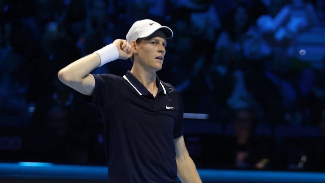 Jannik Sinner se metió en las semis de las Finales de la ATP con un hito de por medio