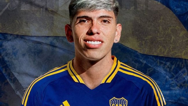 Fue a ver su nuevo equipo: Carlos Palacios ya es de Boca Juniors y asistió a la Bombonera