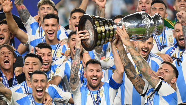 ¿Están de Acuerdo? Argentina de Messi fue elegida el mejor equipo del 2024 de todos los deportes