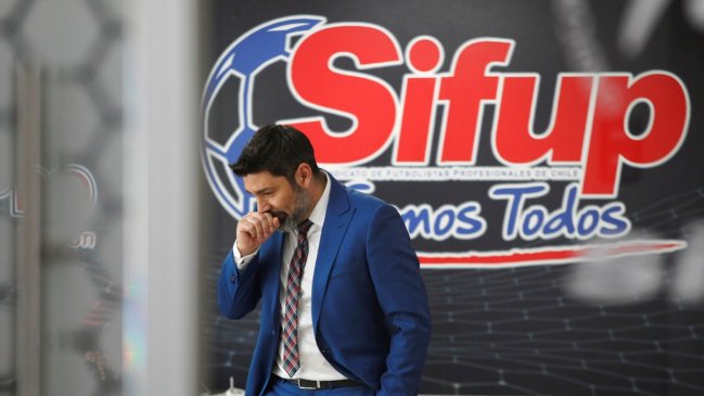 ¡Se paraliza el fútbol chileno! Sifup tomó drástica decisión por resolución de la ANFP