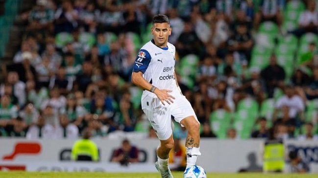 Sebastián Vegas se acerca con fuerza a Colo Colo tras ser "sacrificado" en Monterrey