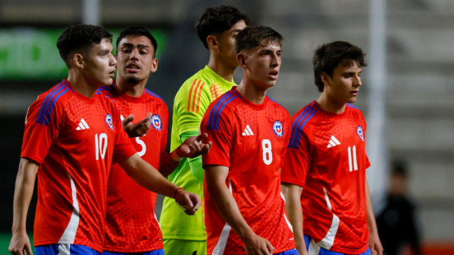 Chile despertó tarde y cayó derrotado frente a Argentina