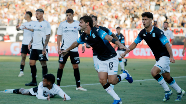 Colo Colo fue desnudado totalmente en defensa por Racing que le dio un baile