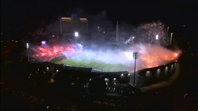 ¿Y cuando en Chile? Imágenes impresionantes del clásico entre Nacional y Peñarol