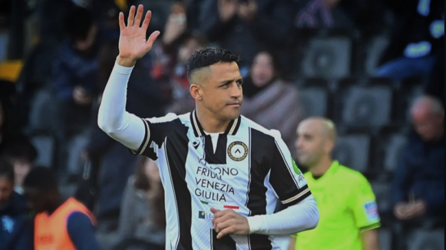 DT del Udinese planea cambiar el esquema y el gran afectado sería Alexis Sánchez