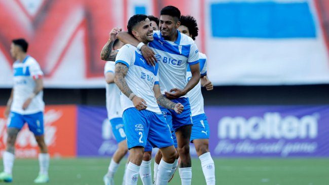 Universidad Católica se embolsa su primer triunfo en Copa Chile a costa de un durísimo Everton