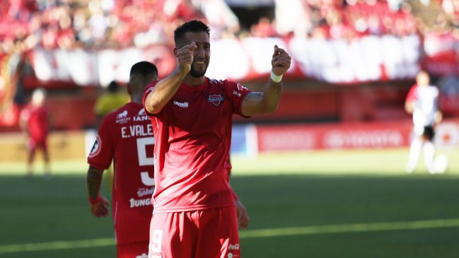 Ñublense logra remontar y derrota a Curicó Unido por la primera fecha de la Copa Chile