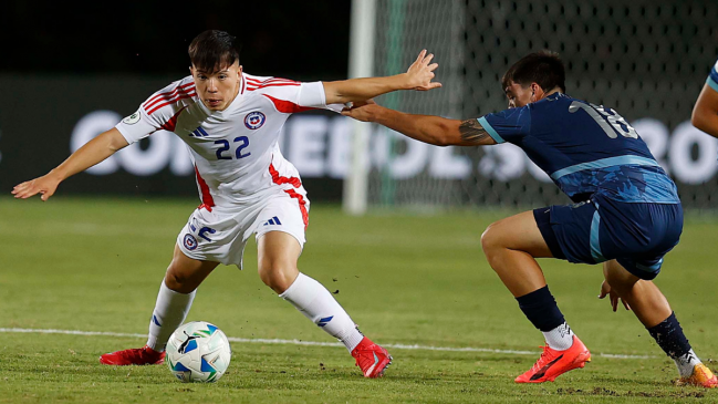 Chile en duelo de errores y regalos sucumbió ante Paraguay