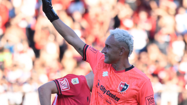 Lo que se perdió Colo Colo: Las mejores atajadas de Keylor Navas en su debut en Newell’s