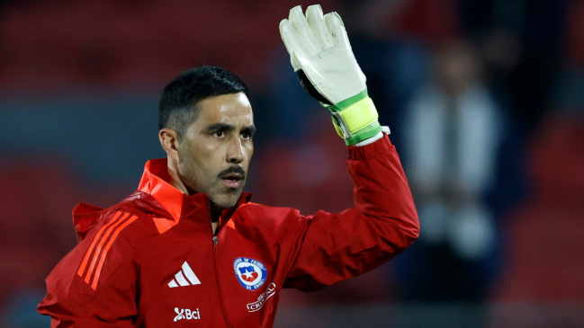 Histórico arquero de La Roja tiene claro quién debe ser el sucesor de Claudio Bravo