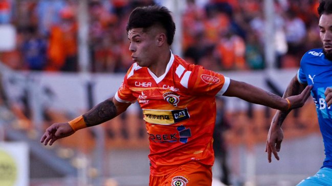 Cobreloa alzó la voz contra Colo Colo por el fichaje de Tomás Roco