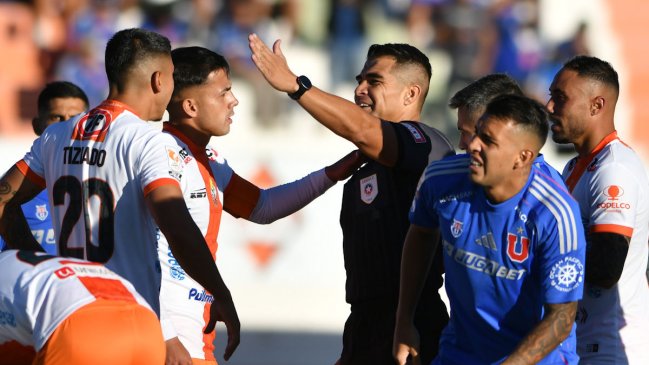 Lo hicieron cambiar de decisión: ESTO dijo el VAR en el discutido penal del Cobresal vs U. de Chile