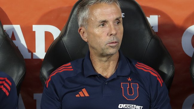 Gustavo Álvarez no se inmuta por el sorteo de la Copa Libertadores 2025