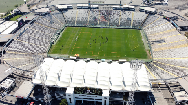 Blanco y Negro y su promesa incumplida sobre el Estadio Monumental de Colo Colo