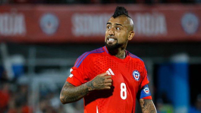 En Paraguay provocaron a Arturo Vidal y calentaron el duelo ante Chile