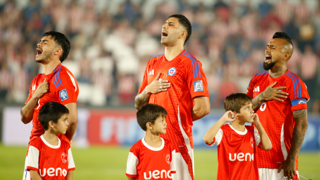 Nuevo escándalo en La Roja: Jugador titular frente a Paraguay es denunciado