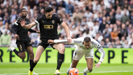 Real Madrid 1-2 Valencia por La Liga 2024-2025: resumen, goles, resultado y estadísticas