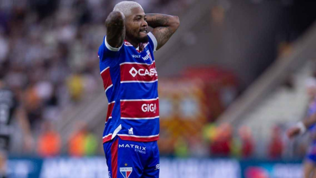 Atención Colo Colo: Fortaleza llega a Santiago con bajas en un puesto clave