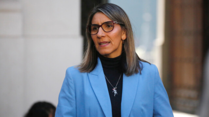 Diputada Erika Olivera cuestiona decisión de jugar el Colo Colo vs Fortaleza: "Lo ocurrido es una indignante indolencia"