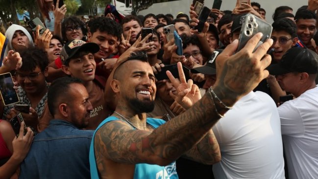 Hinchas de Colo Colo prometen entrar "a como dé lugar" al duelo con Fortaleza
